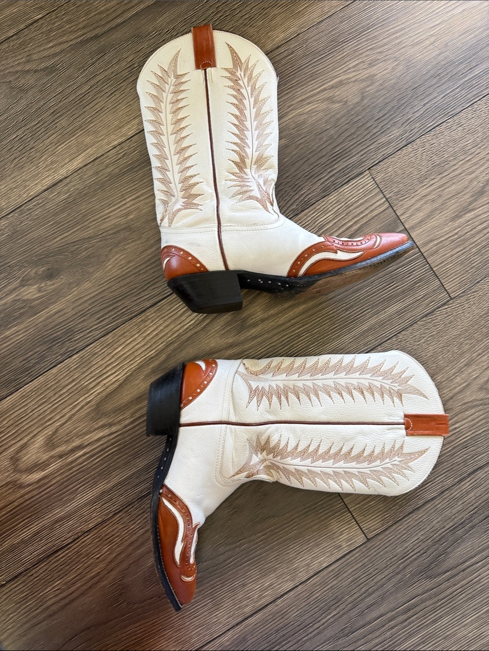 Tony Lama white and brown cowboy boots two toned wing tip vintage collectors 8 - Picture 6 of 17